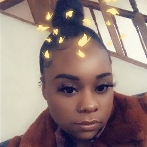 Meet your Posher, Brianna